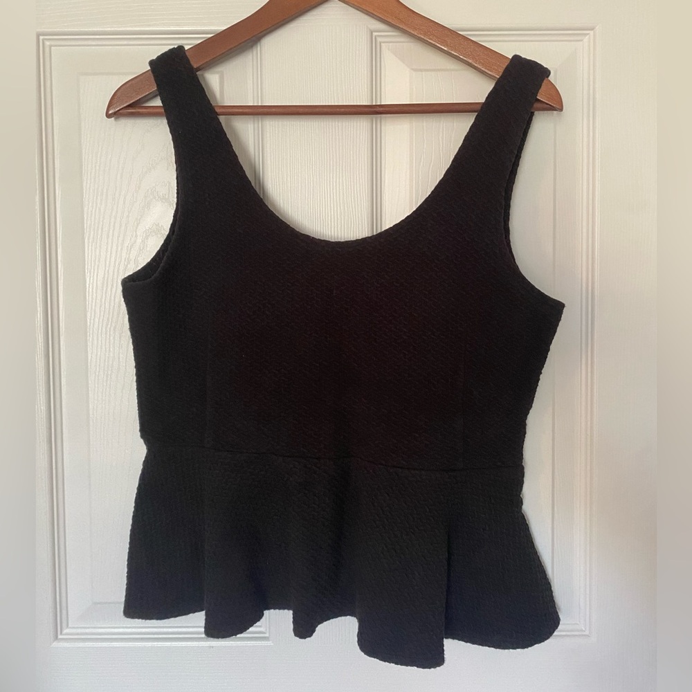 Textured knit peplum tank